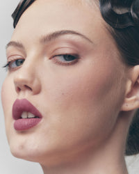 Fenty Icon Velvet Liquid Lipstick - RIRI 04
