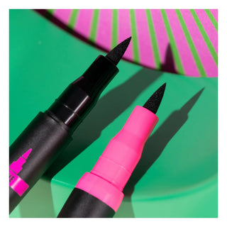 Essence Line it Like a PRO Liner - 01
