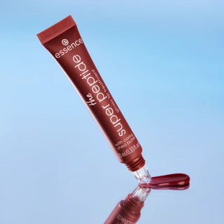 Essence The Super Peptide Glossy Lip Treatment
