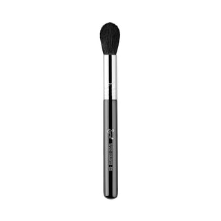 Sigma F35 - Tapered Highlighter Brush - Shopaholic