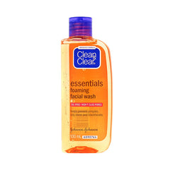 Clean and Clear Essentials Foaming Face Wash -100ml