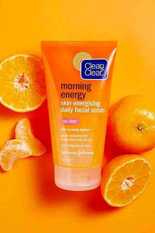Clean and Clear Skin Energising Daily Facial Scrub - 150ml
