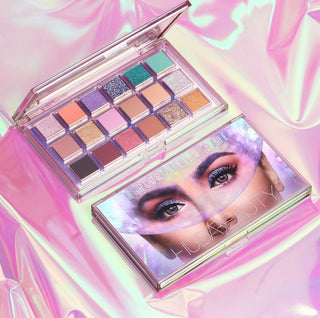Huda Beauty Mercury Retrograde Eyeshadow Palette