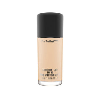MAC Studio Fix Fluid Foundation SPF 15 - NC15