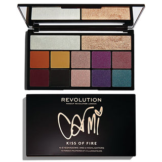 Makeup Revolution X Carmi Kiss of Fire Palette